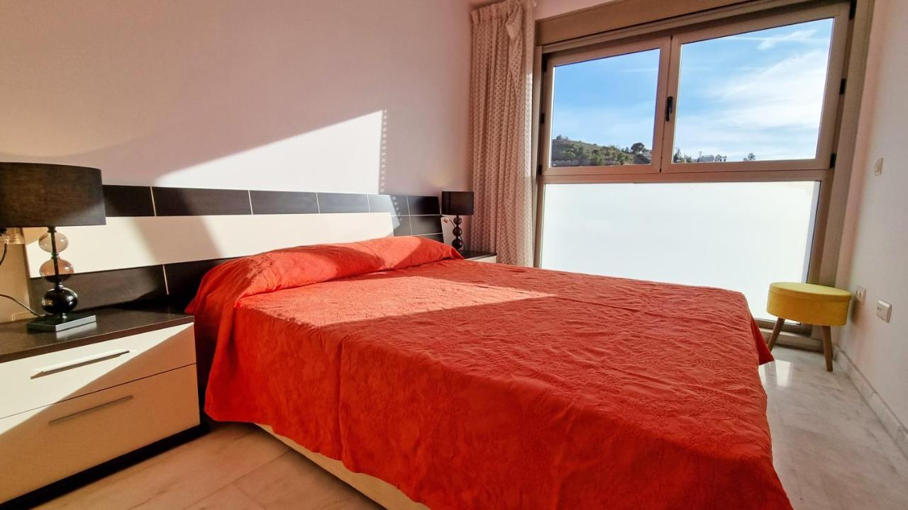 Skyline 14 Large And Sunny All-Day Balcony With Stunning Sea Views Benidorm Kültér fotó