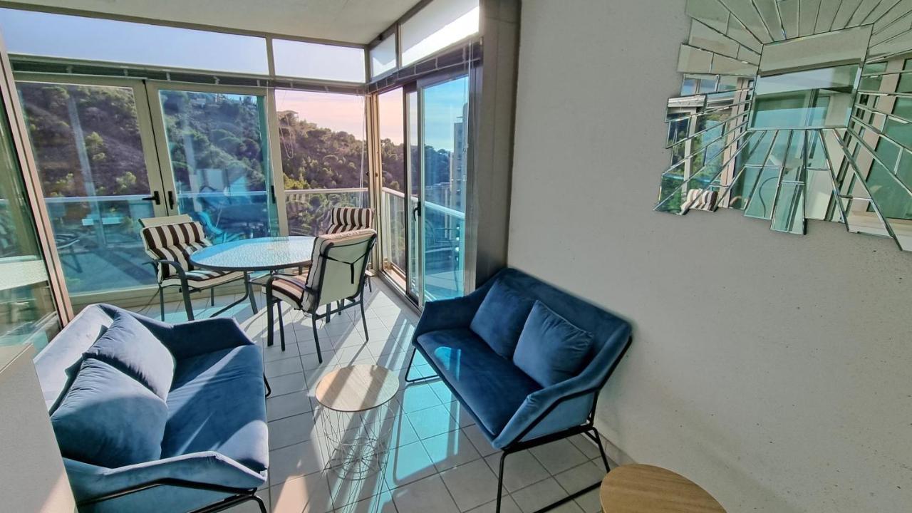 Skyline 14 Large And Sunny All-Day Balcony With Stunning Sea Views Benidorm Kültér fotó