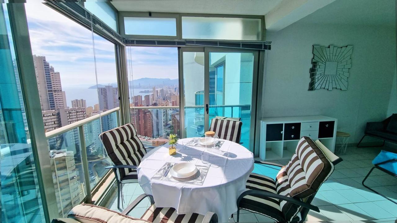 Skyline 14 Large And Sunny All-Day Balcony With Stunning Sea Views Benidorm Kültér fotó